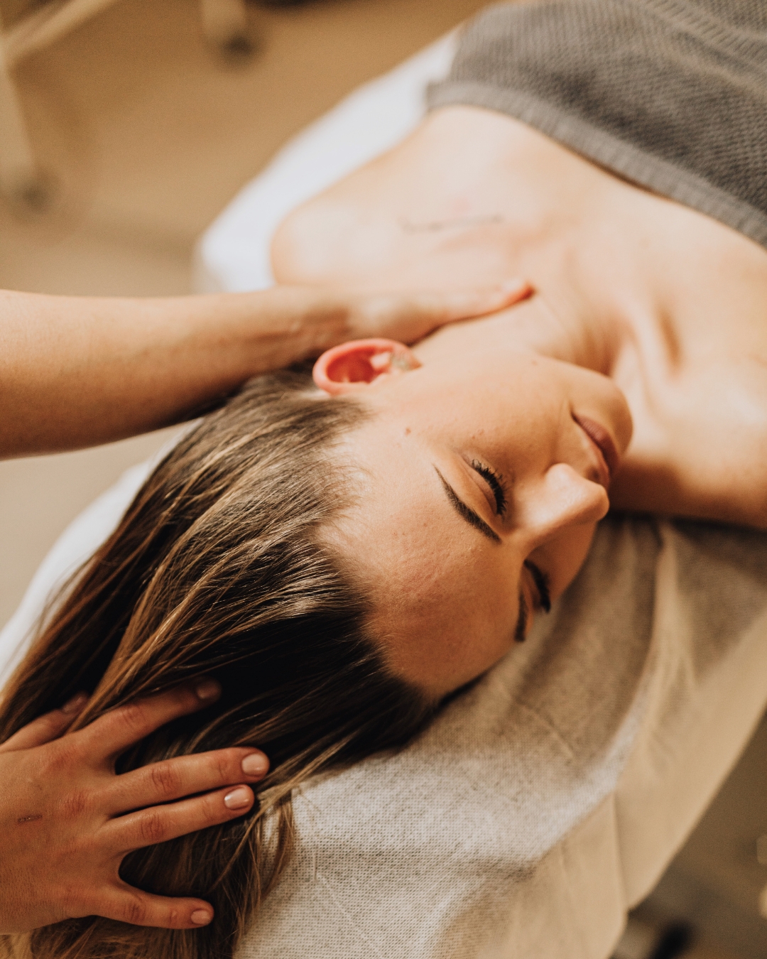 Massage crânien nuque microkiné Reims