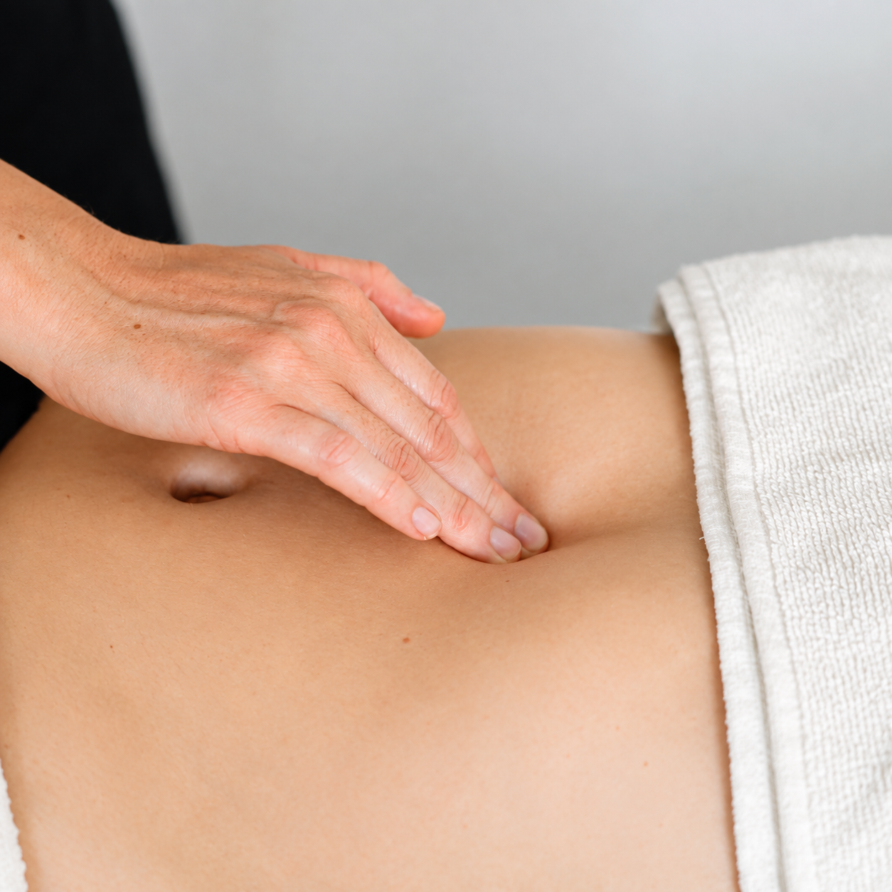 Massage ventre chi Nei Tsang libération reims